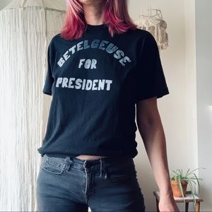 Vintage styled betelgeuse for president T Shirt.
